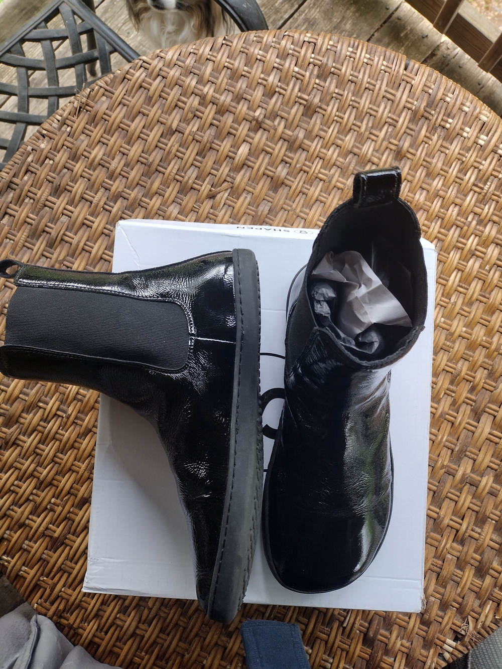 Black Patent Chelsea Womens Boots - Picture 2 of 10